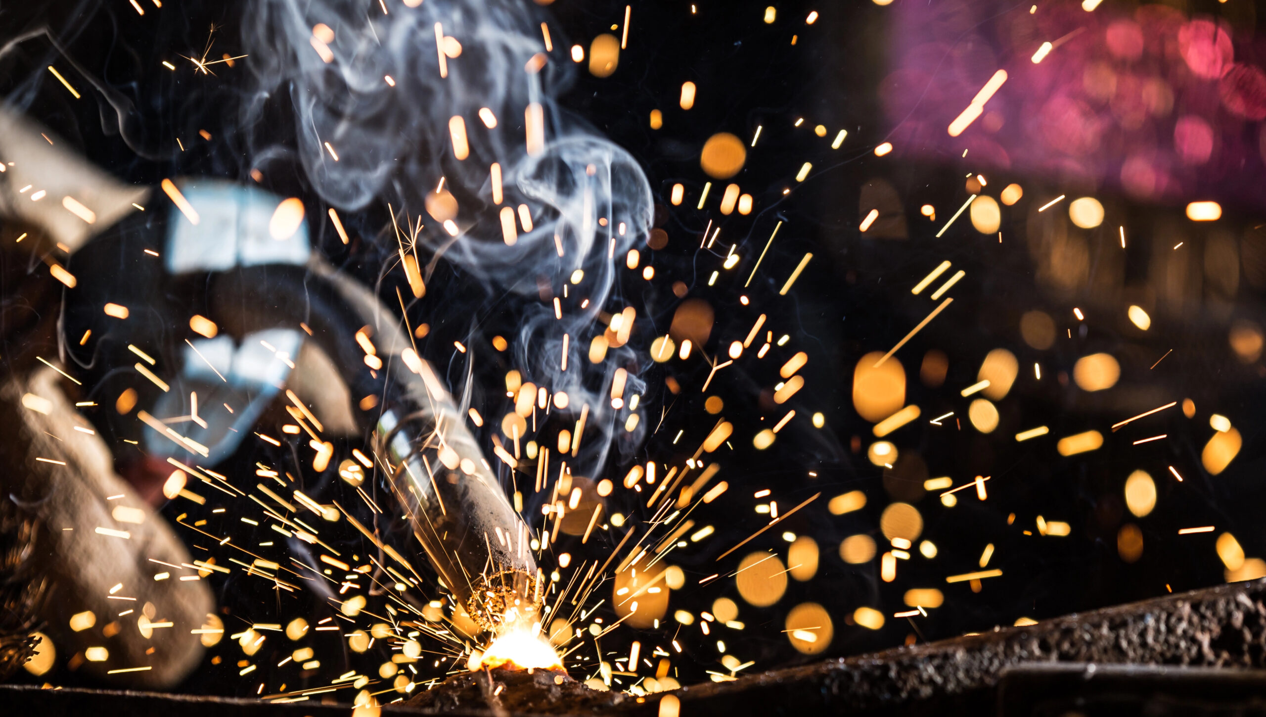 apr The Role of Welding in Custom Metal Fabrication
