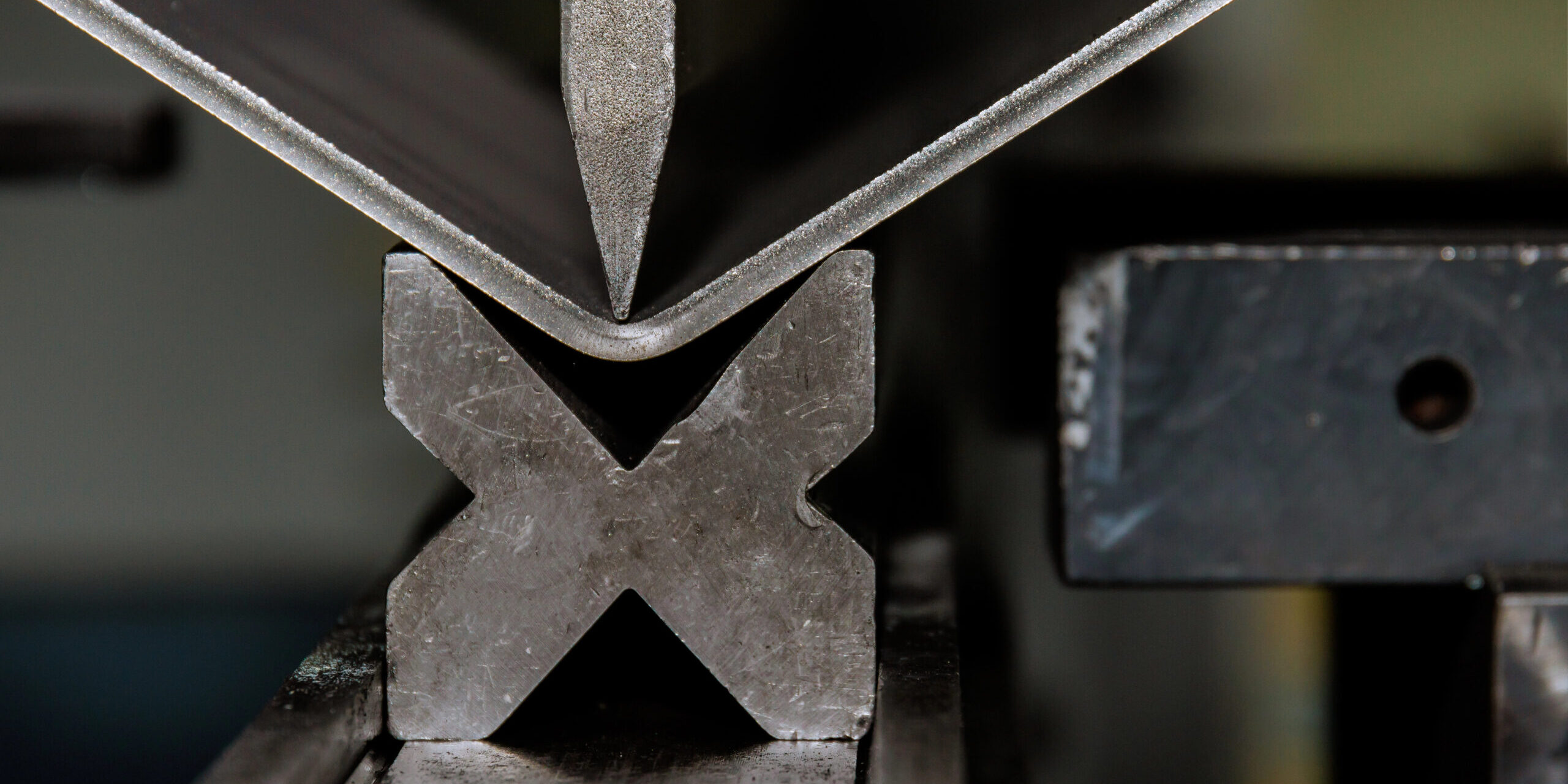 mar Press Brakes in Action The Art of Metal Bending